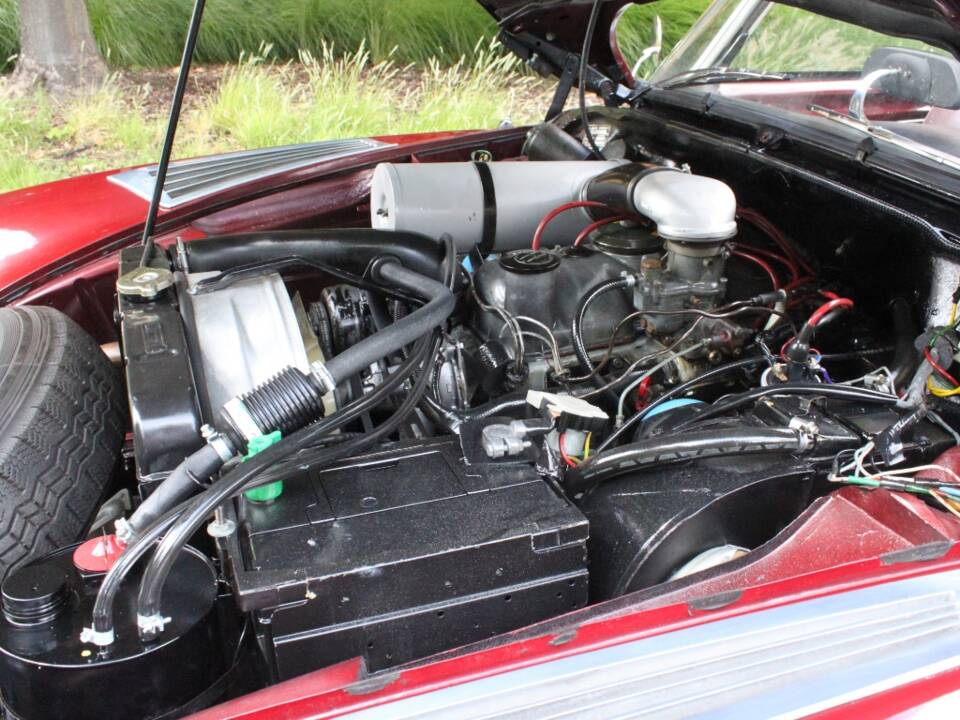 Image 6/21 de Citroën DS 19 Chapron (1961)