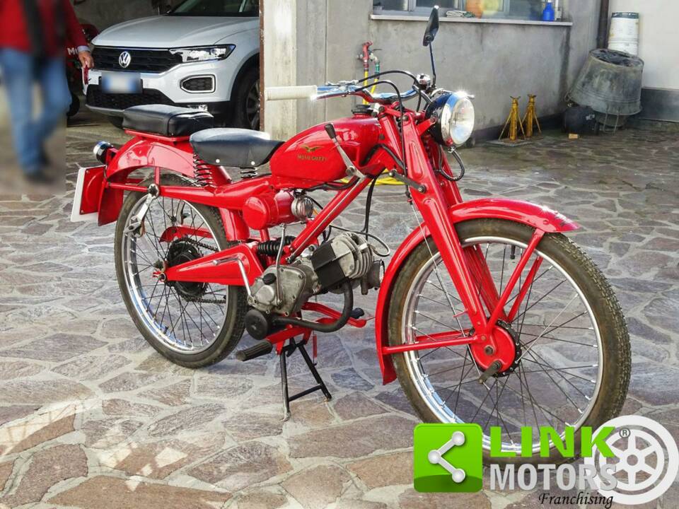Image 6/10 of Moto Guzzi DUMMY (1956)