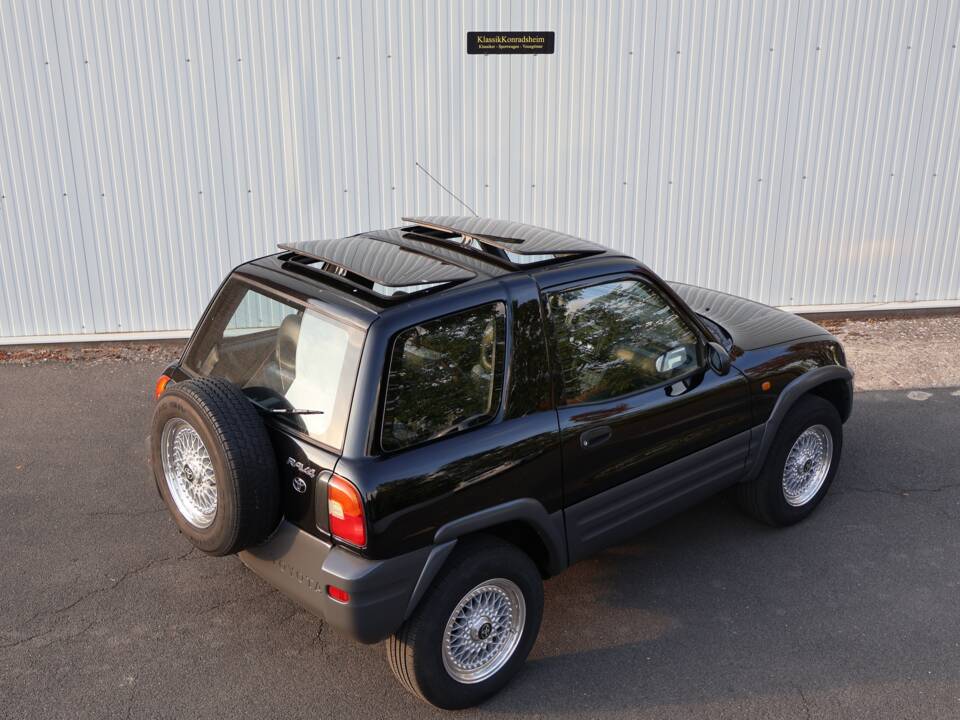 Image 29/55 de Toyota RAV4 (1995)