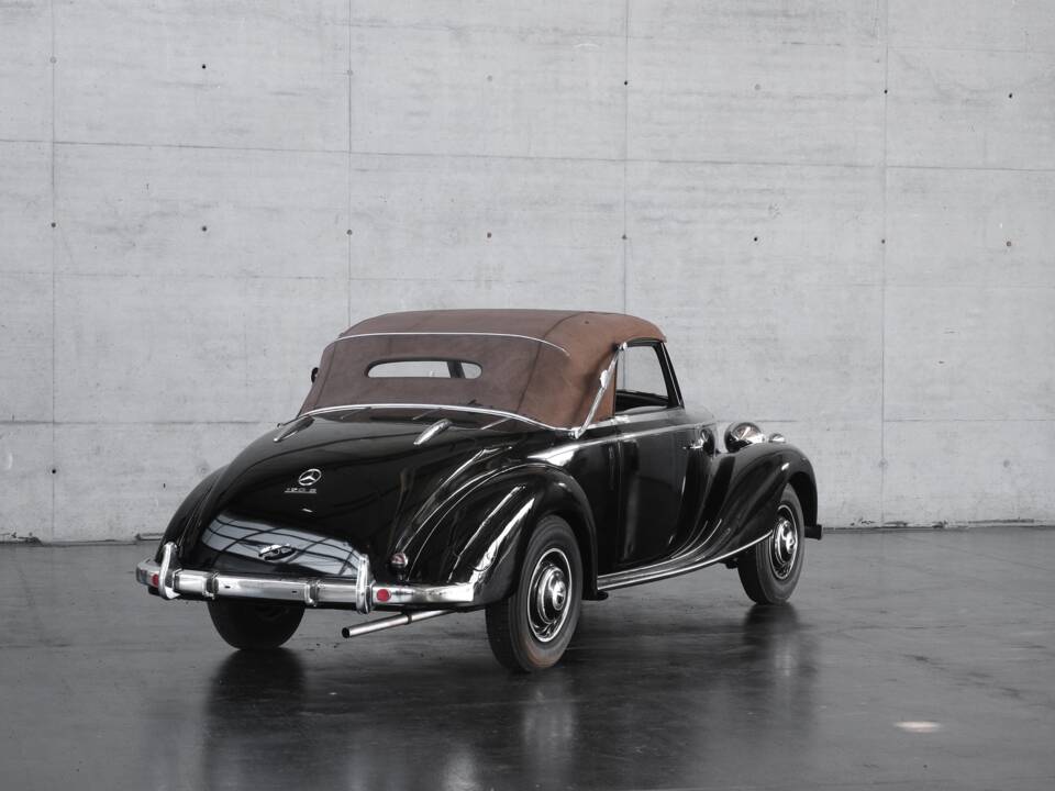 Image 10/50 de Mercedes-Benz 170 S Cabriolet A (1951)