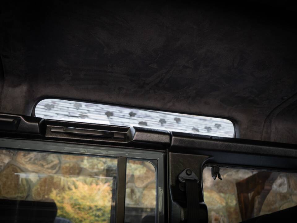 Image 34/67 of Land Rover Defender 110 Turbo Diesel (1999)