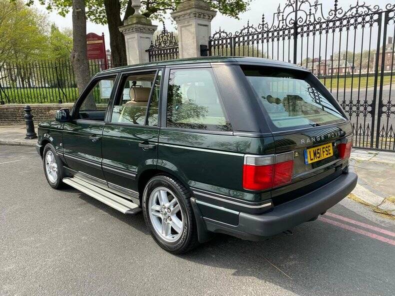 Image 28/50 de Land Rover Range Rover 4.6 Vogue (2001)