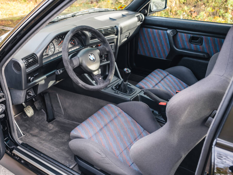 Image 4/50 of BMW M3 Sport Evo (1990)