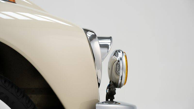 Image 13/15 of Volkswagen Beetle 1303 LS (1973)
