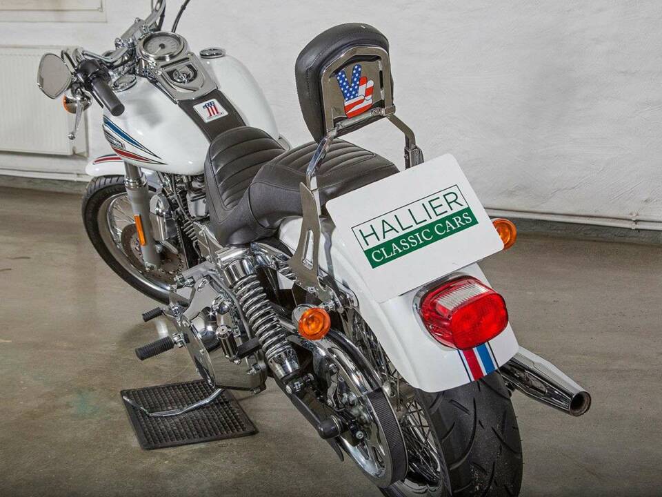 Image 30/31 of Harley-Davidson DUMMY (2005)