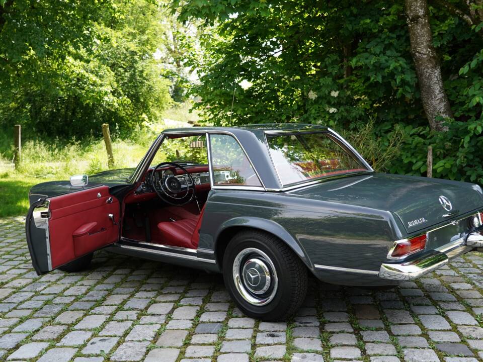 Imagen 11/17 de Mercedes-Benz 230 SL (1964)