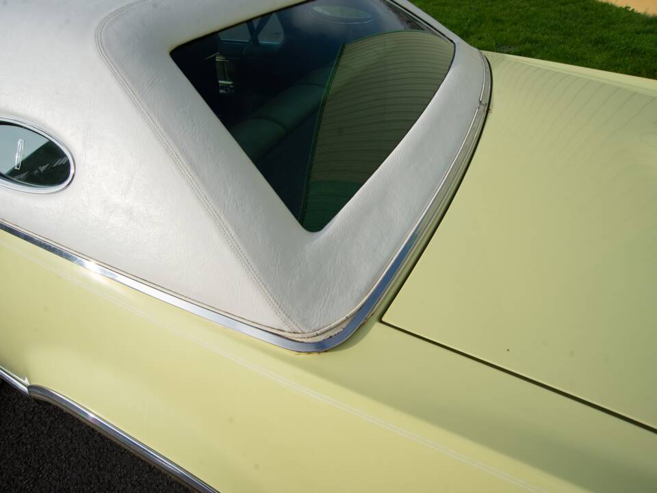 Bild 34/34 von Lincoln Continental Mark IV (1975)