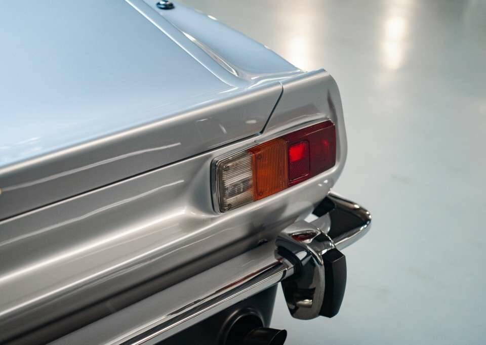 Bild 19/50 von Aston Martin V8 (1978)