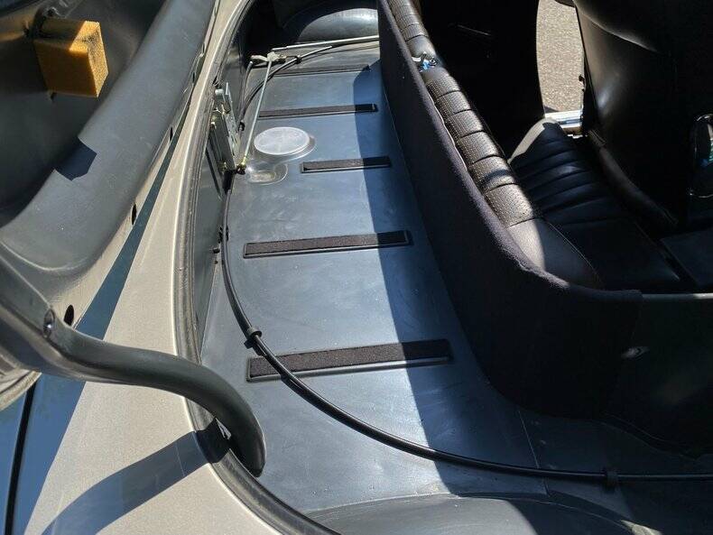 Imagen 21/50 de Mercedes-Benz 500 SL (1989)