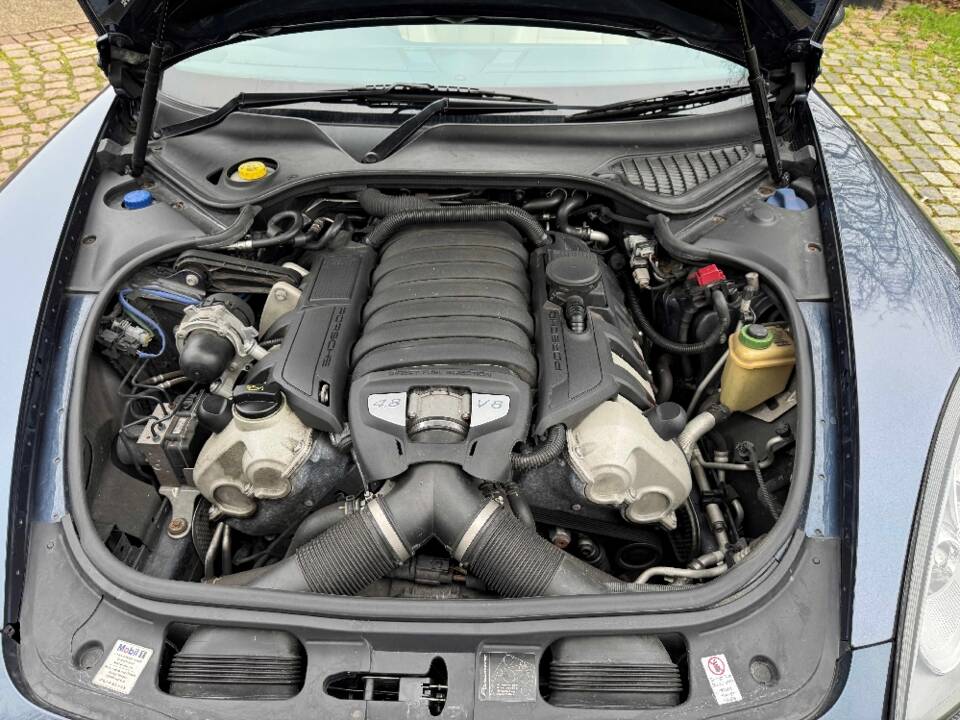 Bild 35/36 von Porsche Panamera 4S (2009)