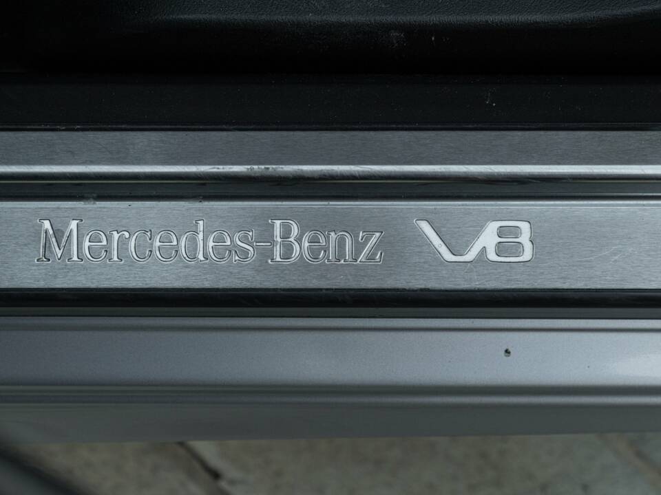 Bild 37/50 von Mercedes-Benz CLK 55 AMG (2000)