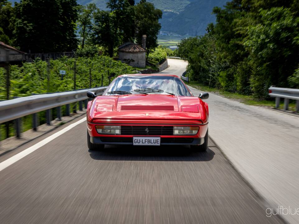 Image 13/73 of Ferrari 208 GTS Turbo (1989)
