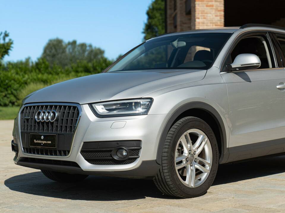 Bild 20/50 von Audi Q3 2.0 TDI quattro (2012)