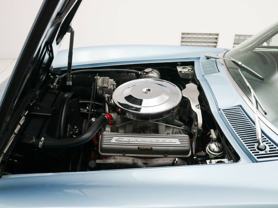 Afbeelding 11/15 van Chevrolet Corvette Sting Ray Convertible (1964)