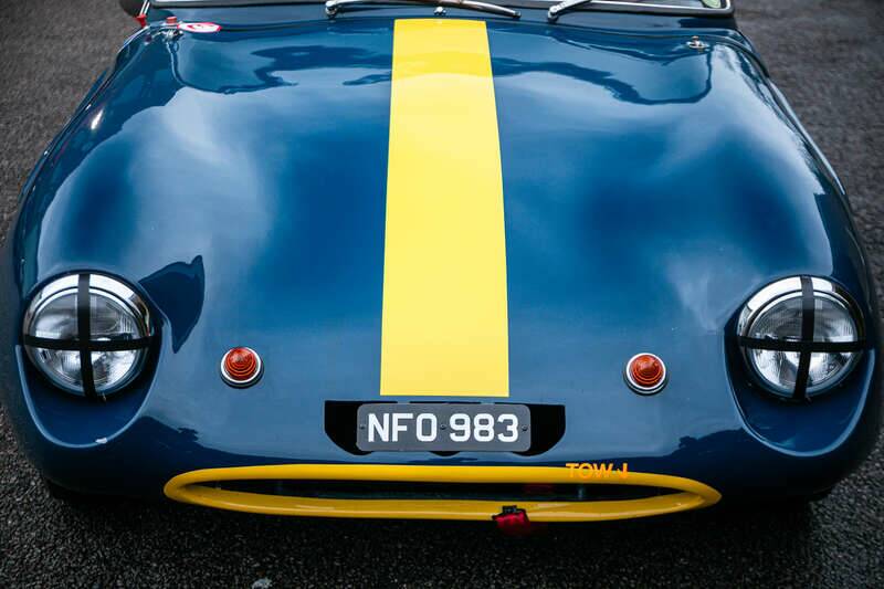 Image 16/42 of TVR Grantura (1960)