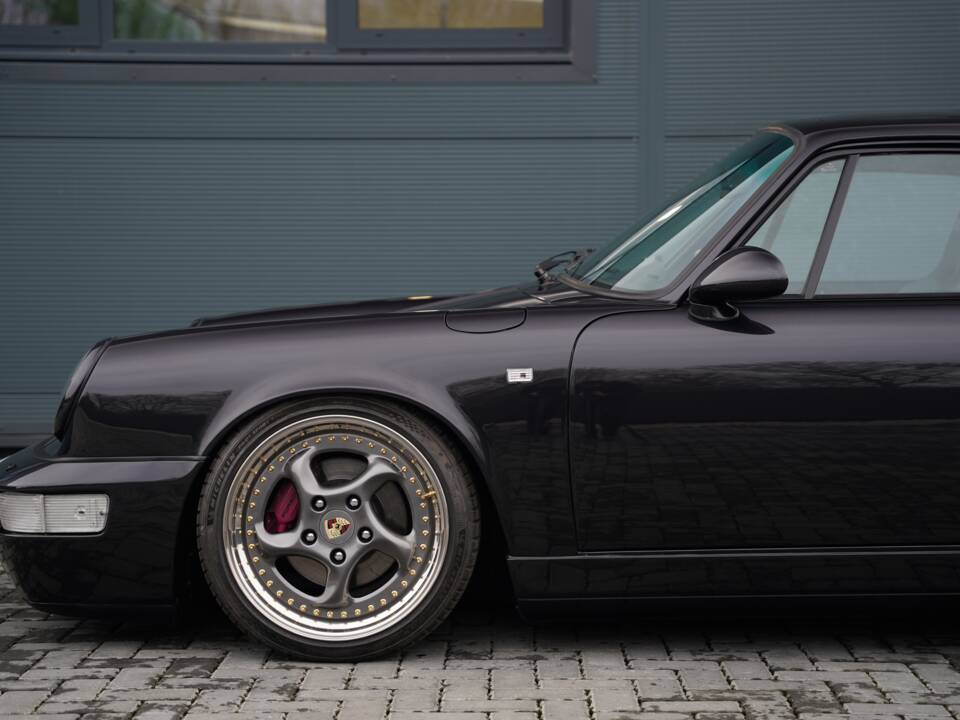 Bild 9/50 von Porsche 911 Carrera 4 (1990)