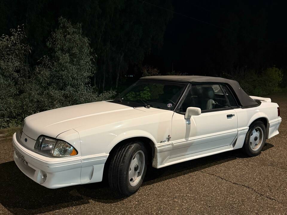 Image 3/30 of Ford Mustang GT (1988)
