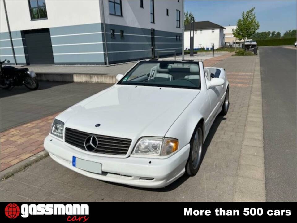 Immagine 3/11 di Mercedes-Benz SL 500 (2000)