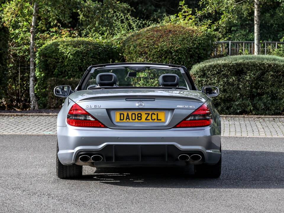 Afbeelding 7/47 van Mercedes-Benz SL 63 AMG (2008)