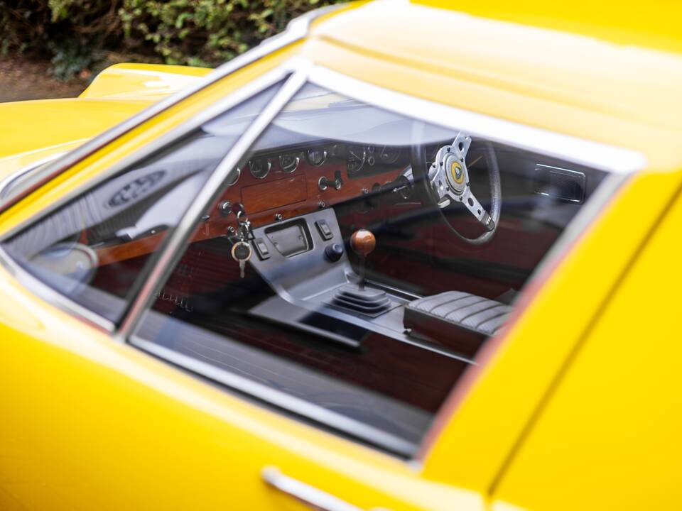 Image 30/34 of Lotus Europa (1971)