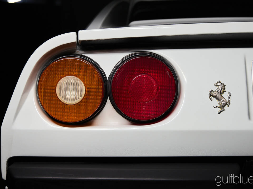 Image 18/72 of Ferrari 208 GTS Turbo (1985)