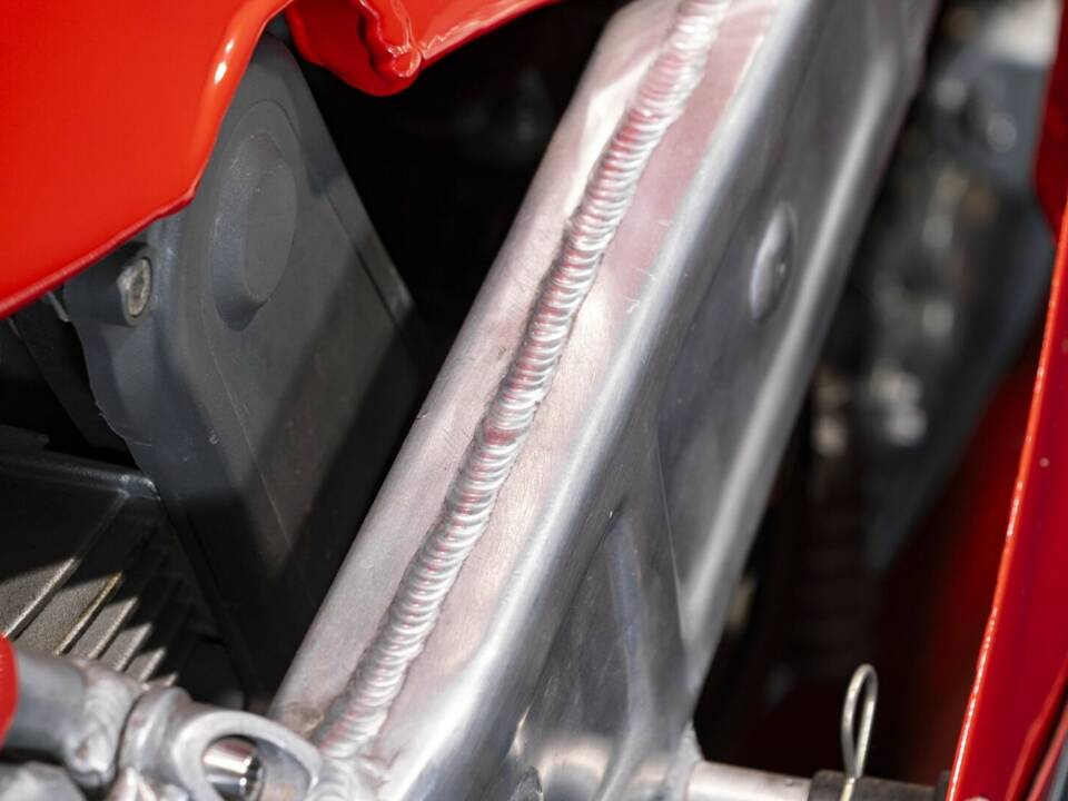 Imagen 31/50 de Ducati DUMMY (1999)