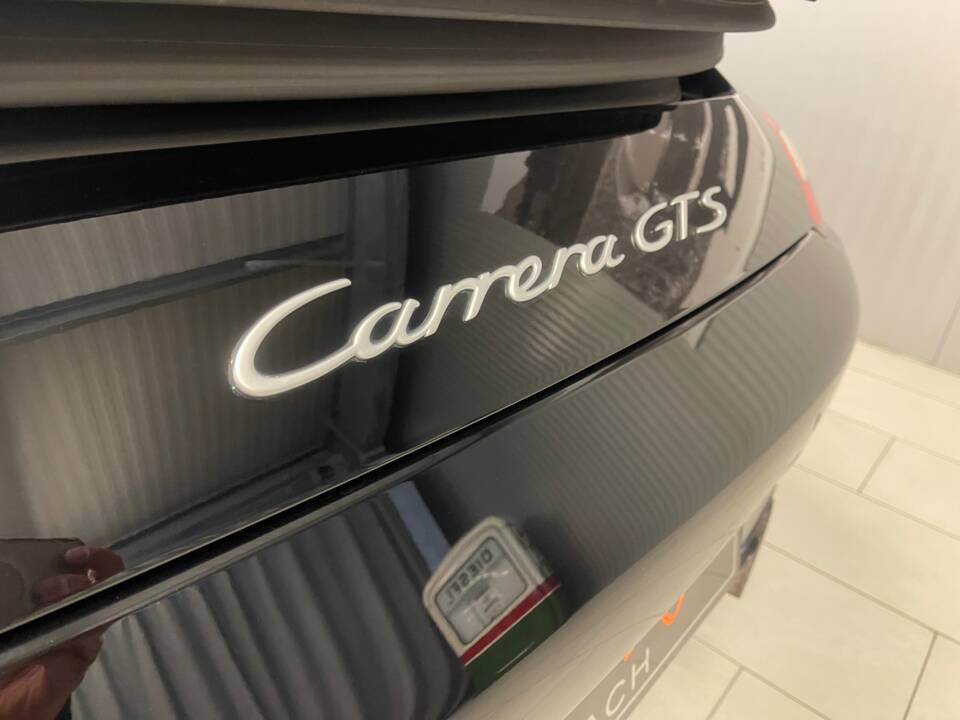 Bild 19/19 von Porsche 911 Targa 4S (2011)