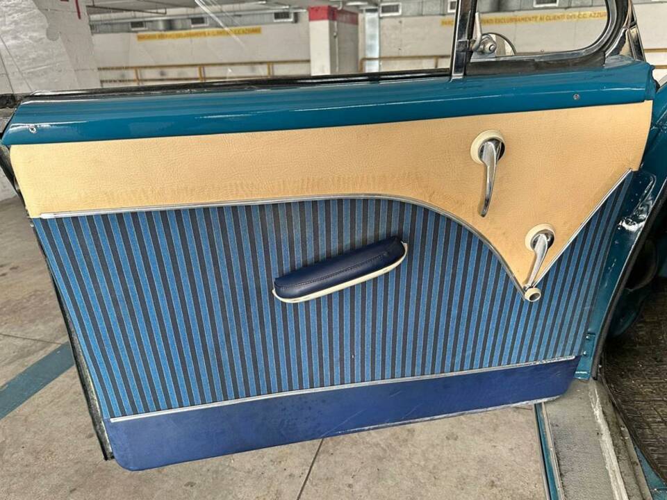 Bild 40/50 von SIMCA Aronde 1300 (1957)