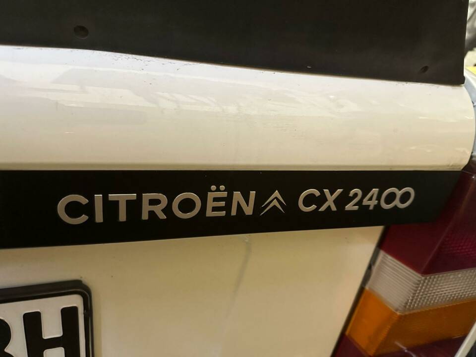 Image 2/8 of Citroën CX GTI (1978)