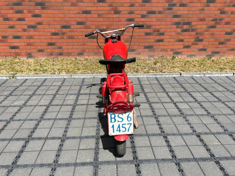 Immagine 11/19 di Ducati DUMMY (1953)