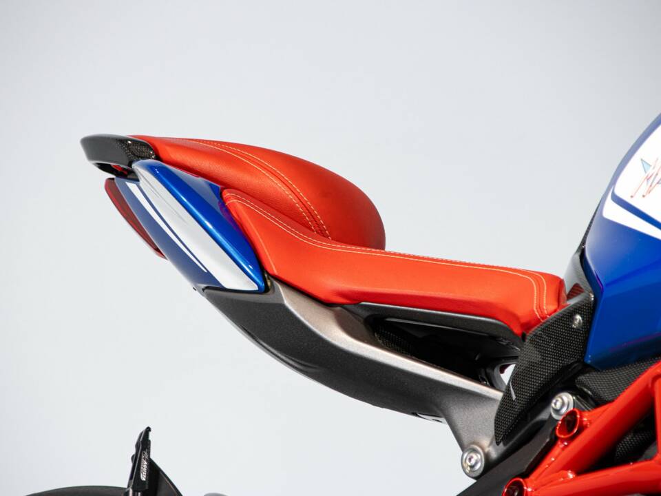 Bild 32/50 von MV Agusta DUMMY (2019)