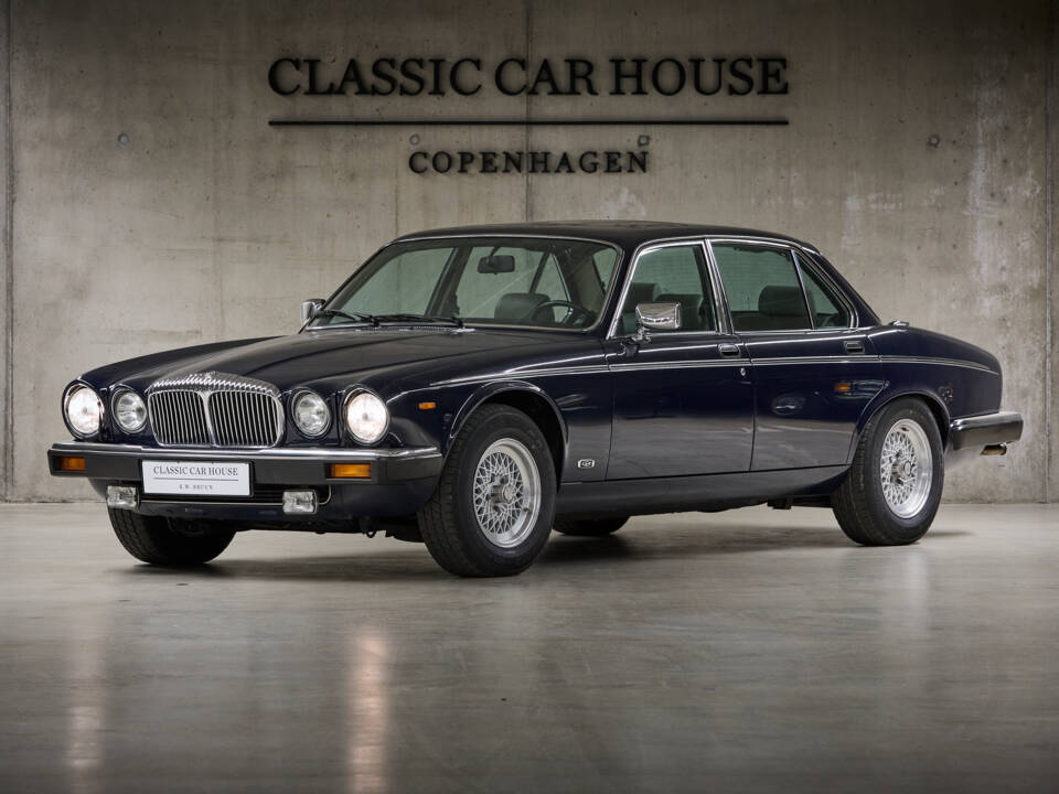 Bild 7/97 von Daimler Double Six (1994)