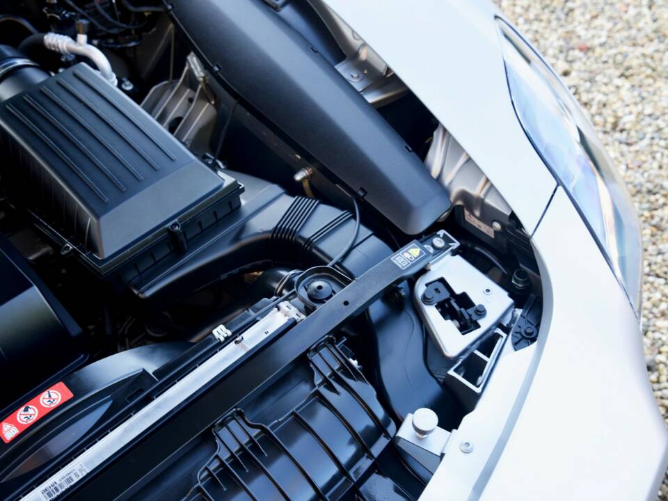 Image 37/50 de Mercedes-Benz SLS AMG (2011)