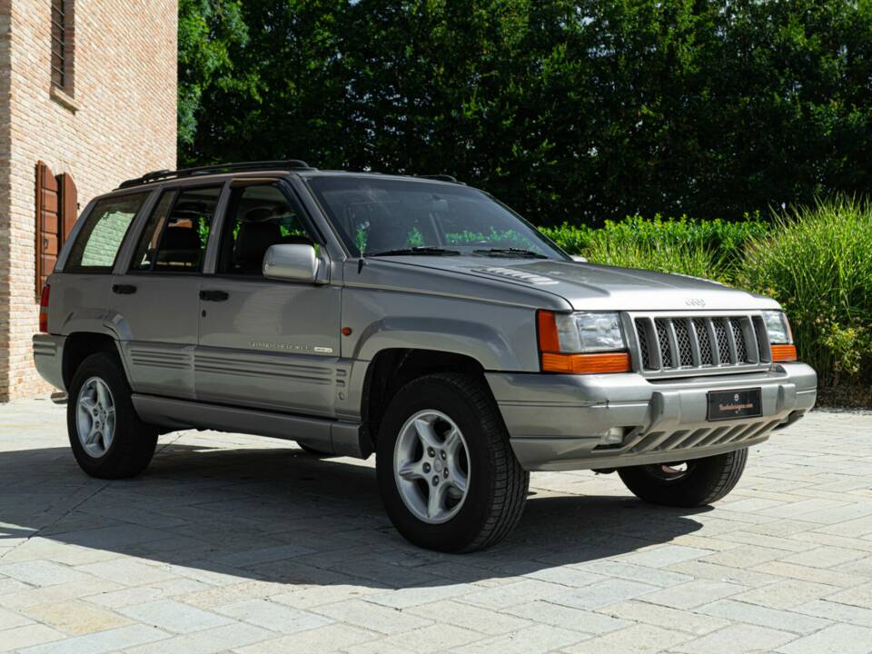 Bild 2/50 von Jeep Grand Cherokee 5.9 Limited (1998)