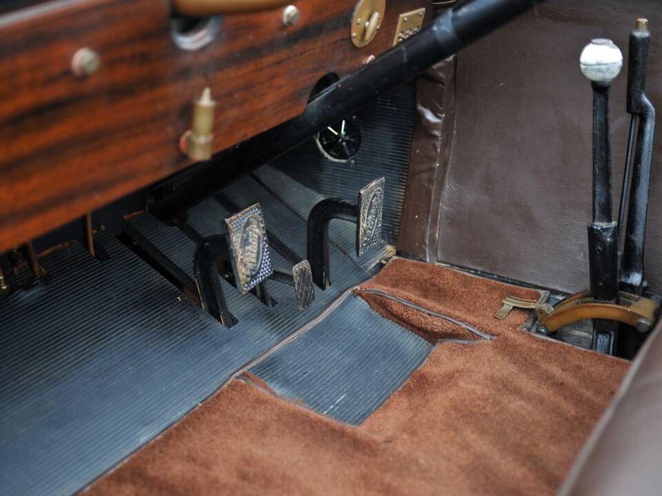 Imagen 39/50 de Calthorpe 15 HP (1915)