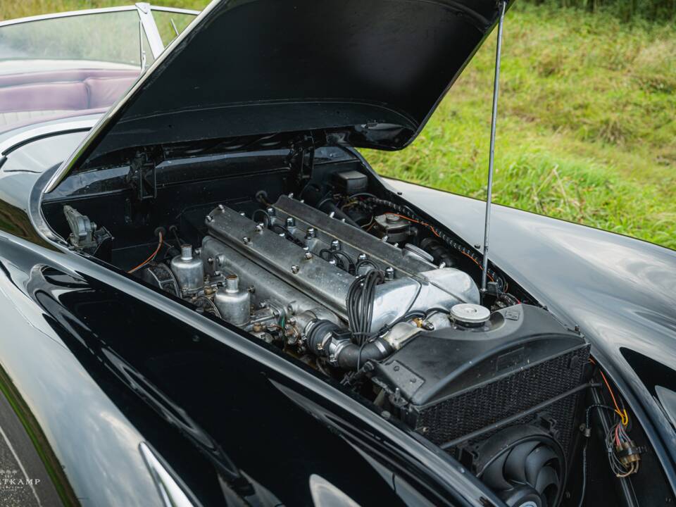 Immagine 21/21 di Jaguar XK 120 OTS (1951)