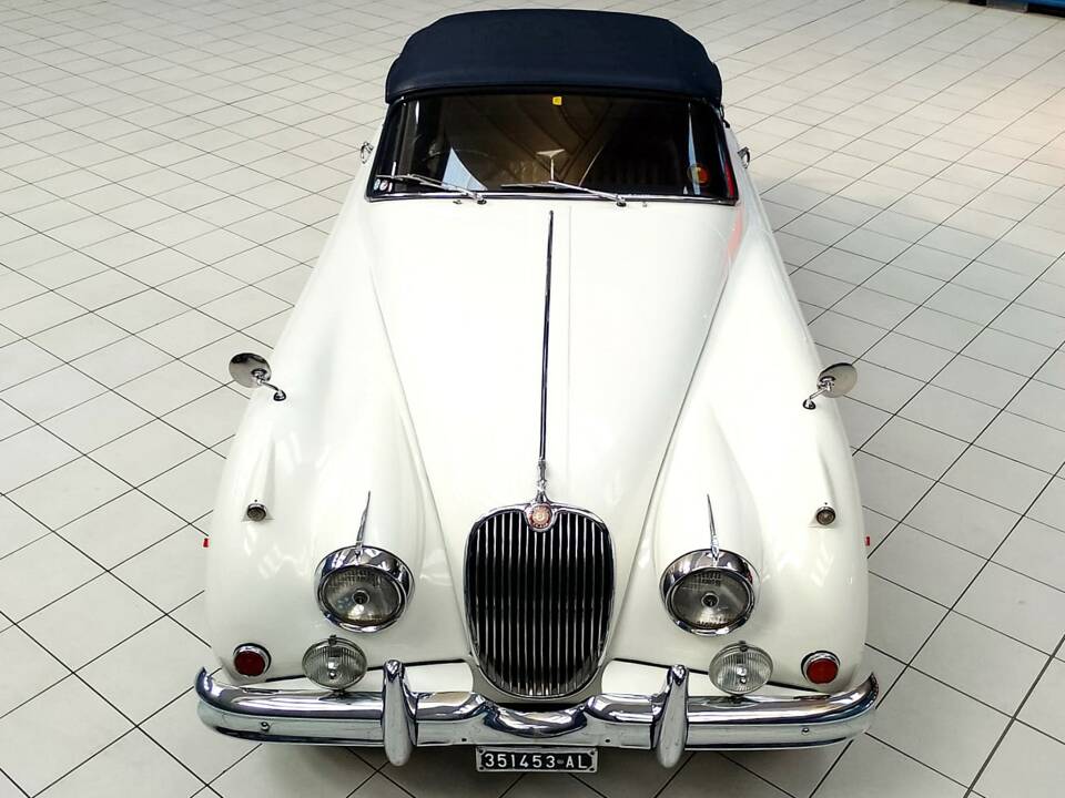 Bild 4/40 von Jaguar XK 150 DHC (1958)