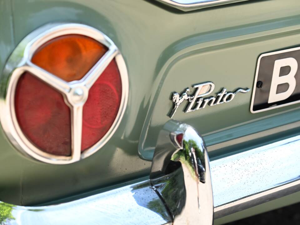 Immagine 14/18 di Ford Cortina GT (1964)