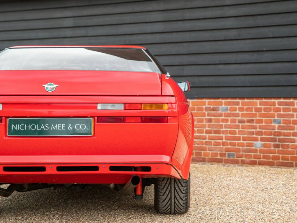 Bild 43/50 von Aston Martin V8 Zagato Vantage (1988)