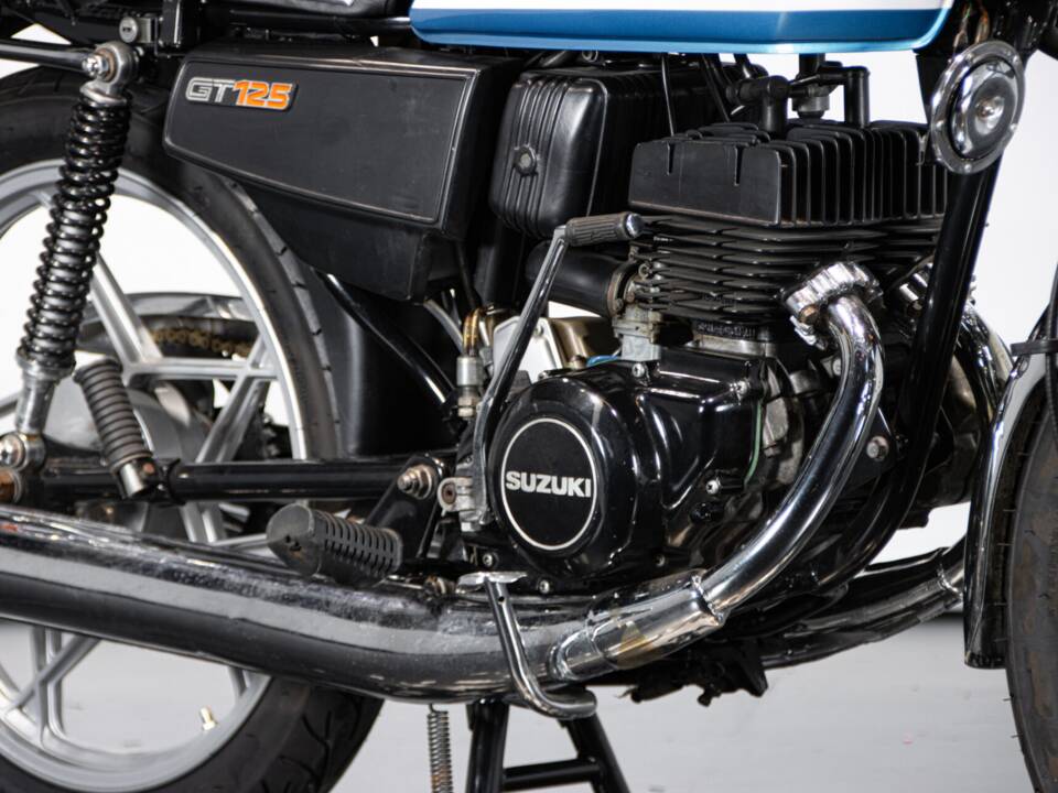 Image 35/50 of Suzuki GT 125 (1979)