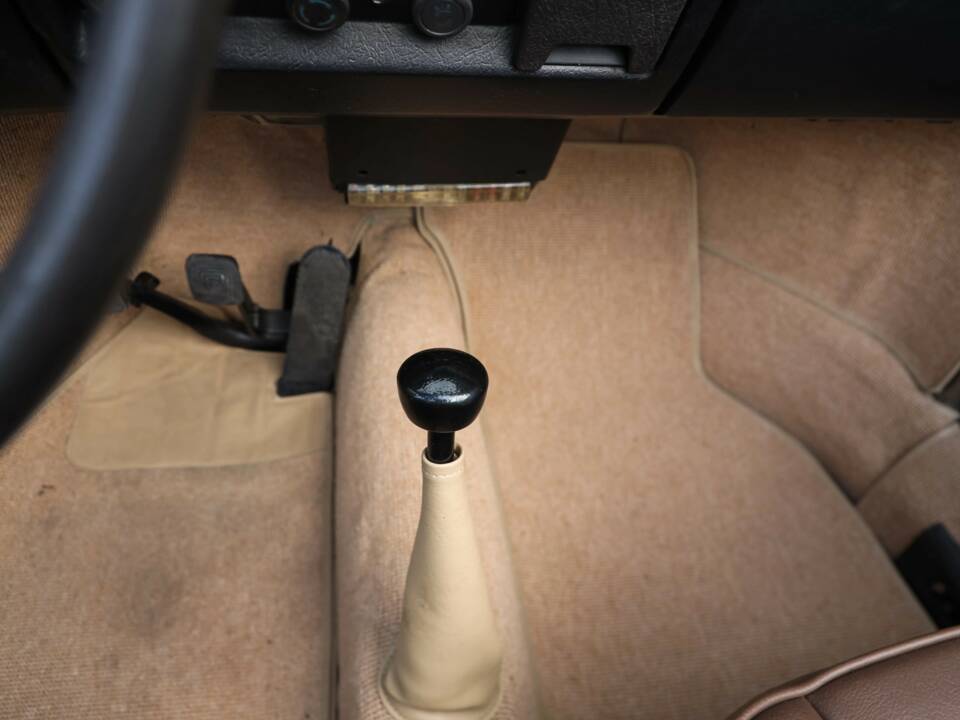 Image 44/50 of Volkswagen Beetle 1303 (1979)