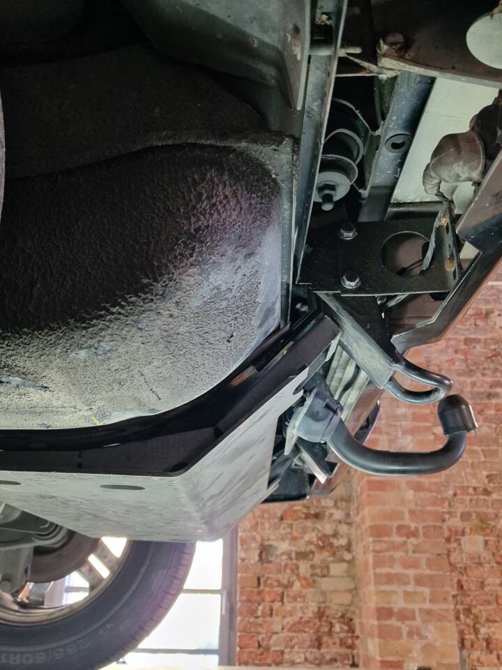 Immagine 84/92 di Mercedes-Benz G 500 Final Edition 200 (2013)