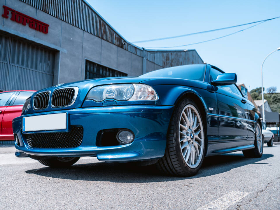 Imagen 5/37 de BMW 325Ci (2002)