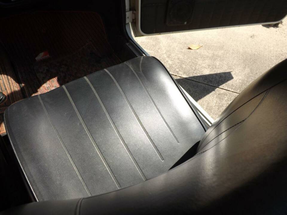 Image 22/50 de FIAT 127 (1972)