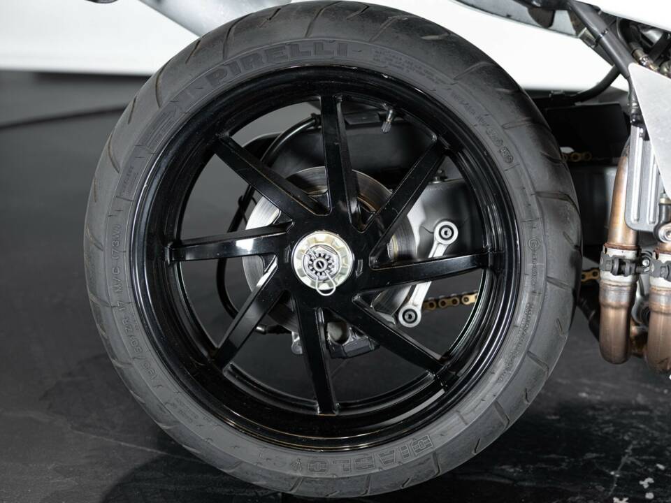 Bild 41/42 von Honda RVF 750 RC 45 (1994)