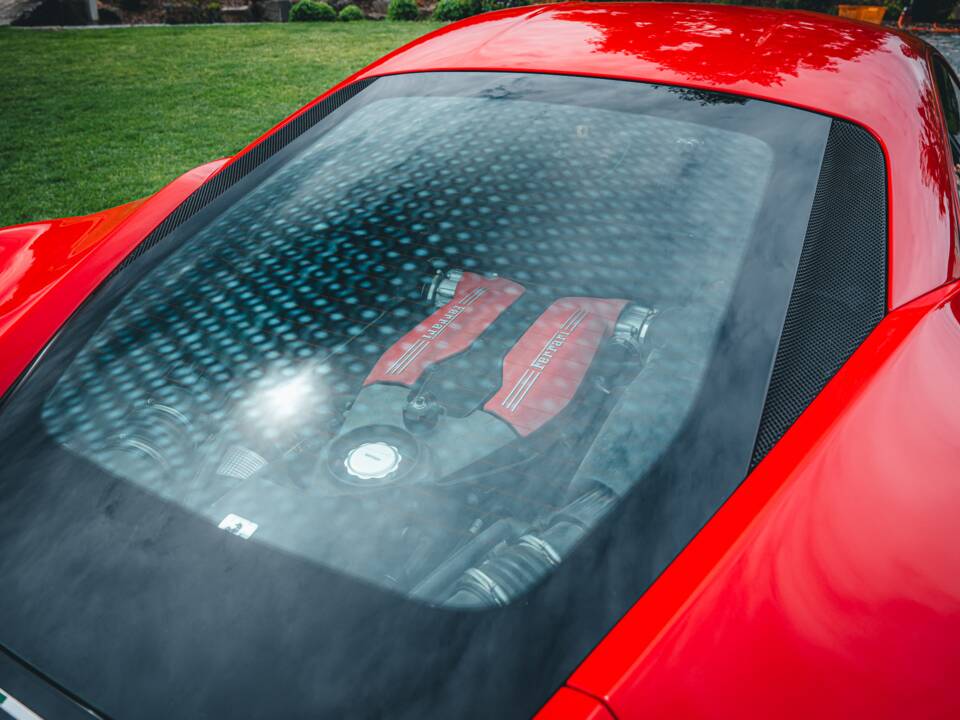 Image 9/56 of Ferrari 488 GTB (2020)