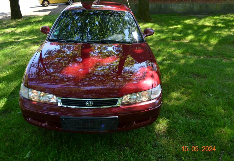 Image 4/38 of Mazda 626 2.0i (1994)