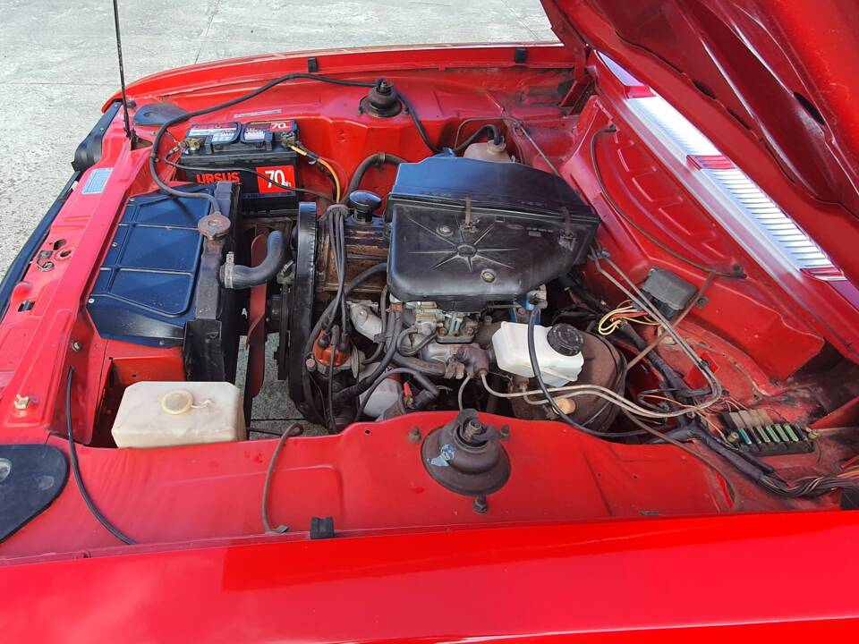 Imagen 38/41 de Ford Capri 1,6 i (1981)