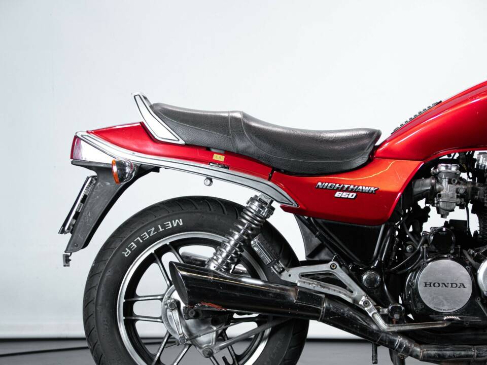 Bild 35/50 von Honda CB 650 SC Nighthawk (1988)