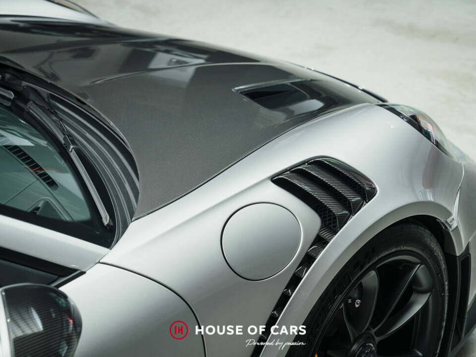Bild 11/25 von Porsche 911 GT2 RS (2018)